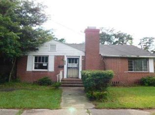 7550 N Pearl St, Jacksonville, FL 32208