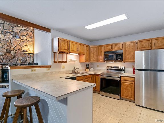 2nd image of 89310 Ryan Gulch Road Bldg CC #409