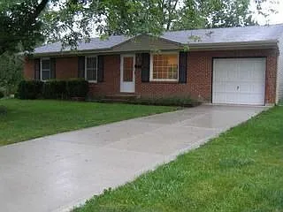 87 Marjorie Ct photo 1