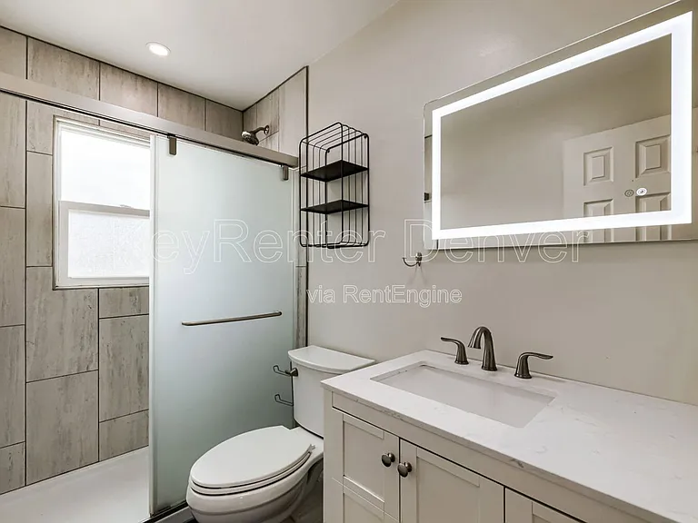 2226 W Baltic Pl — Photo 18