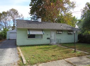 1131 Dawn Dr, Belleville, IL