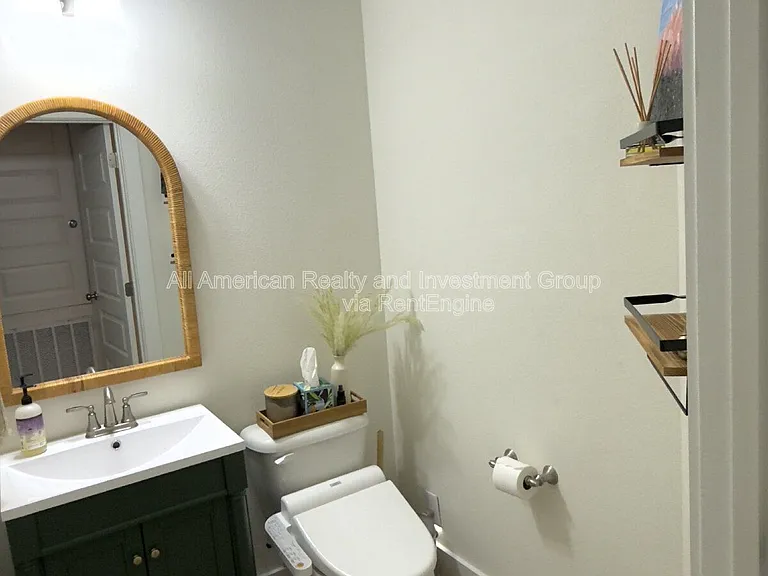 1405 Hickory St — Photo 7