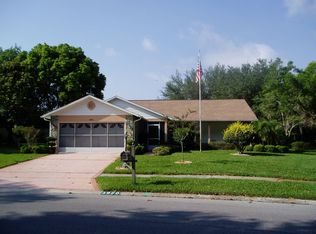 3820 Tarpon Pointe Cir, Palm Harbor, FL 34684