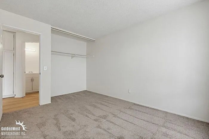 4219 Illinois St #7 — Photo 17