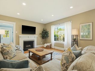 24 Maskwonicut St, Sharon, MA 02067