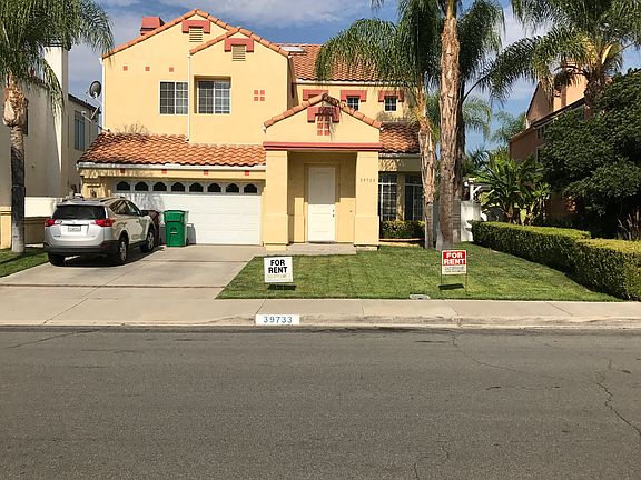 2nd image of 39733 Via Las Palmas