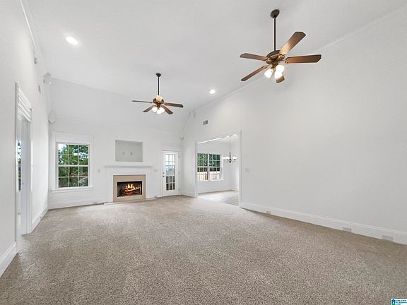 3rd image of 509 Waterford Highlands Ct