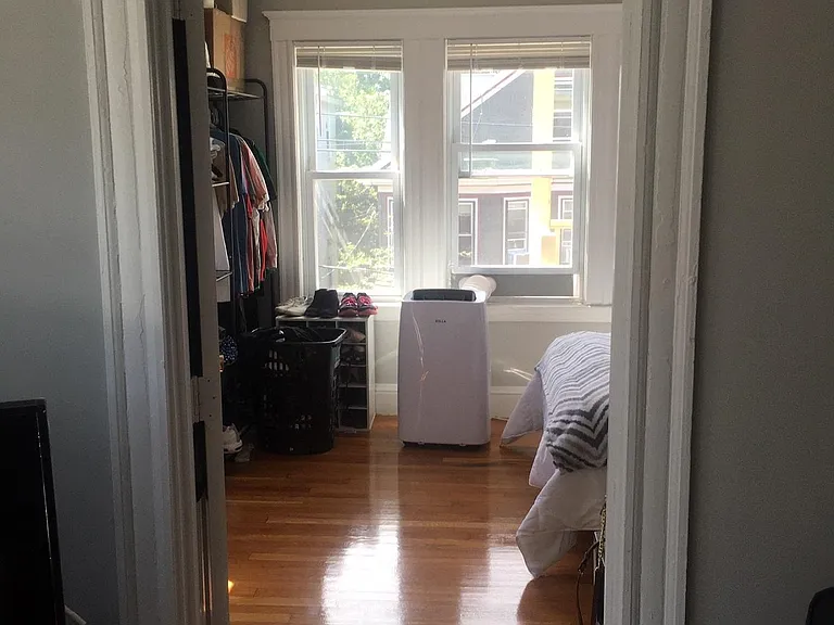 38 Boynton St #6 — Photo 6