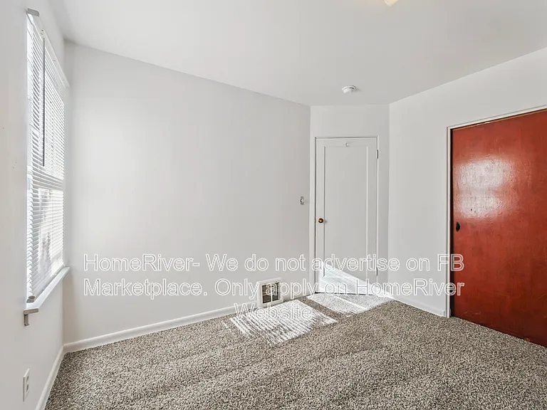 5616 N Post St — Photo 8