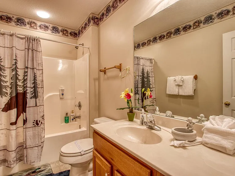 2913 Barnes Dr — Photo 25