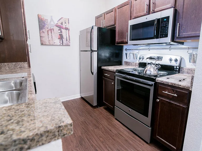 The Villa at River Pointe Apartments — Photo 3