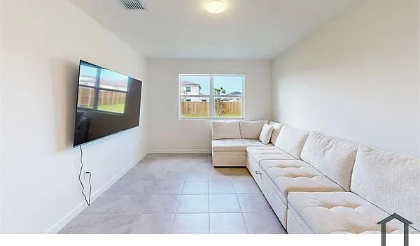 2333 SE 28th Ct — Photo 12