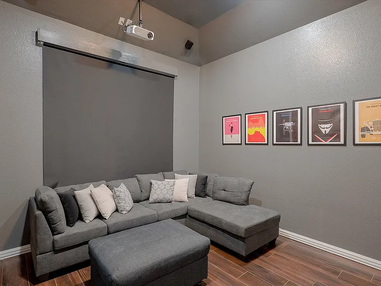 2620 Bordeaux Dr — Photo 6