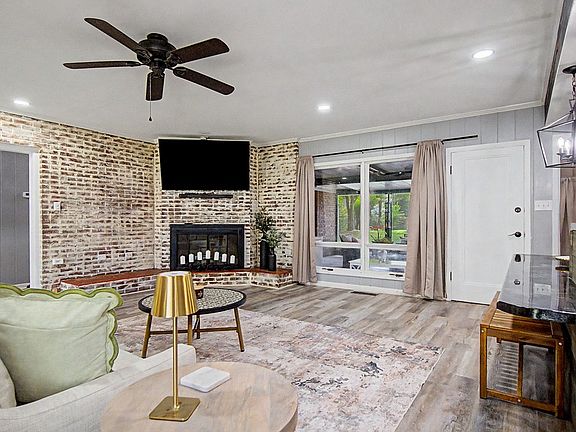 5th image of 514 Ardmore Ln