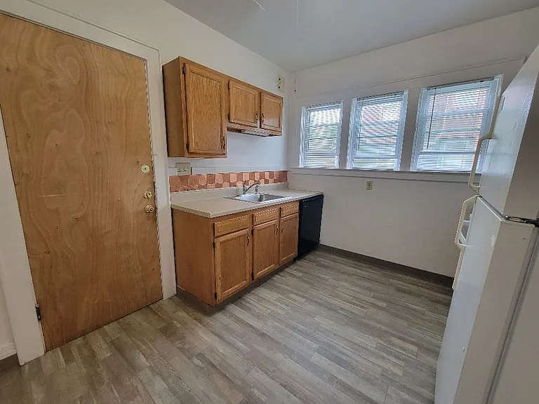 620 Euclid Avenue — Photo 3