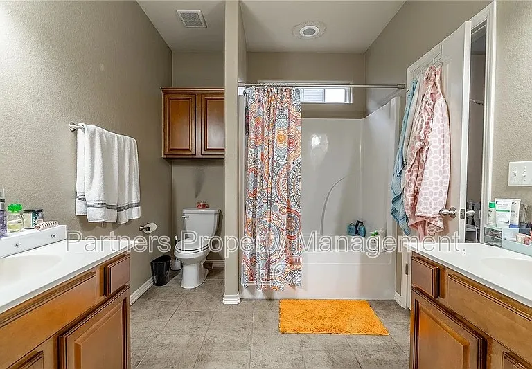 606 N Tennyson Ln — Photo 13