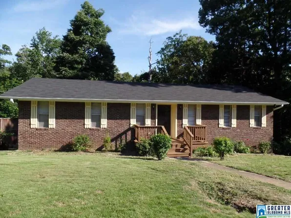 313 8th Pl, Pleasant Grove, AL 35127