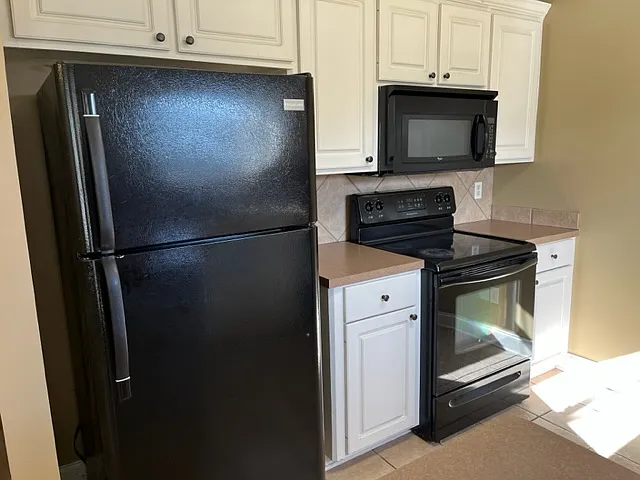 606 Post Oak Pl — Photo 6