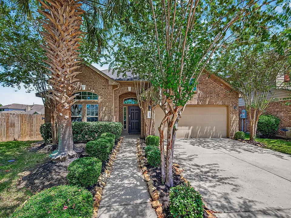 6018 Le Moyne Pass Ln