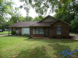 2546 Oak Hill Dr, Murfreesboro, TN 37130