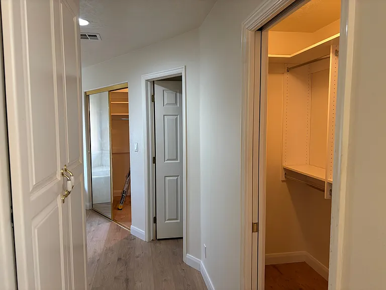 2096 Oak Grove Dr — Photo 13