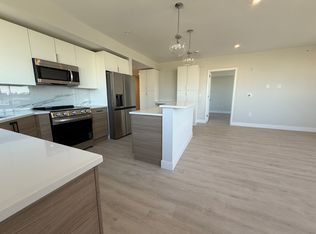24 Brooks St #603, Jersey City, NJ 07302