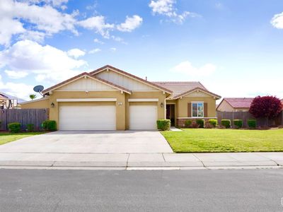 15611 Saint Clement Way, Bakersfield, CA, 93314