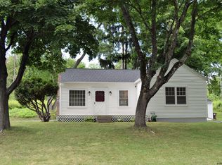 1 Western Ave, Feura Bush, NY 12067