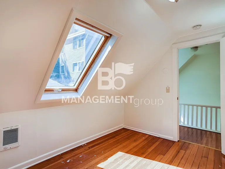 653 SW Sherman St — Photo 22