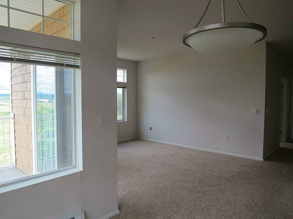 3rd image of 4055 S 212th Ct APT B