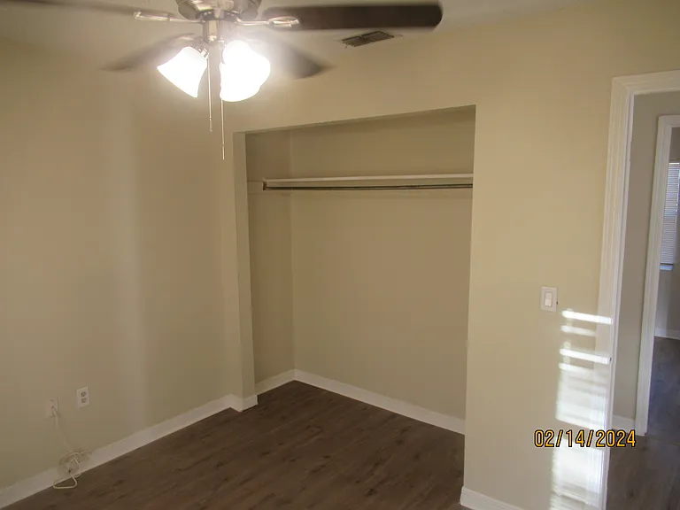 2102 W Beach St #B — Photo 12