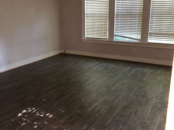 2nd image of 109 Coleman Ave