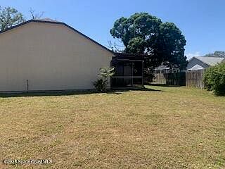 4th image of 4880 Silver Oak Blvd
