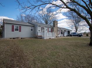 16 Florence Rd, Rochester, IL 62563