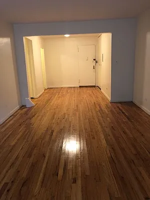 Rented by Smart NY Realty LLC | media 6