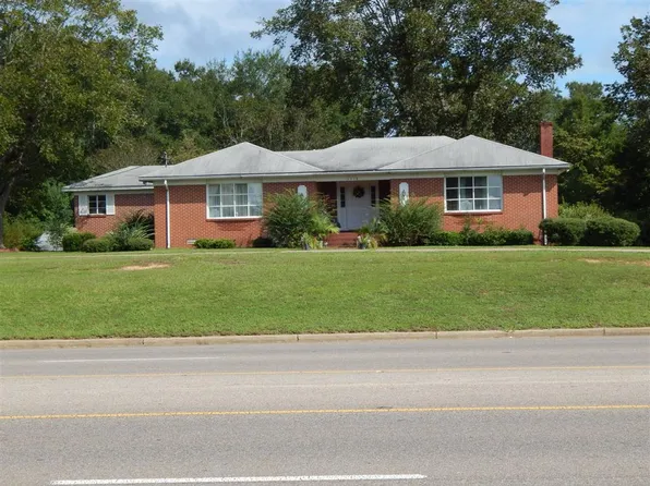 1115 Sanford Rd, Andalusia, AL 36420