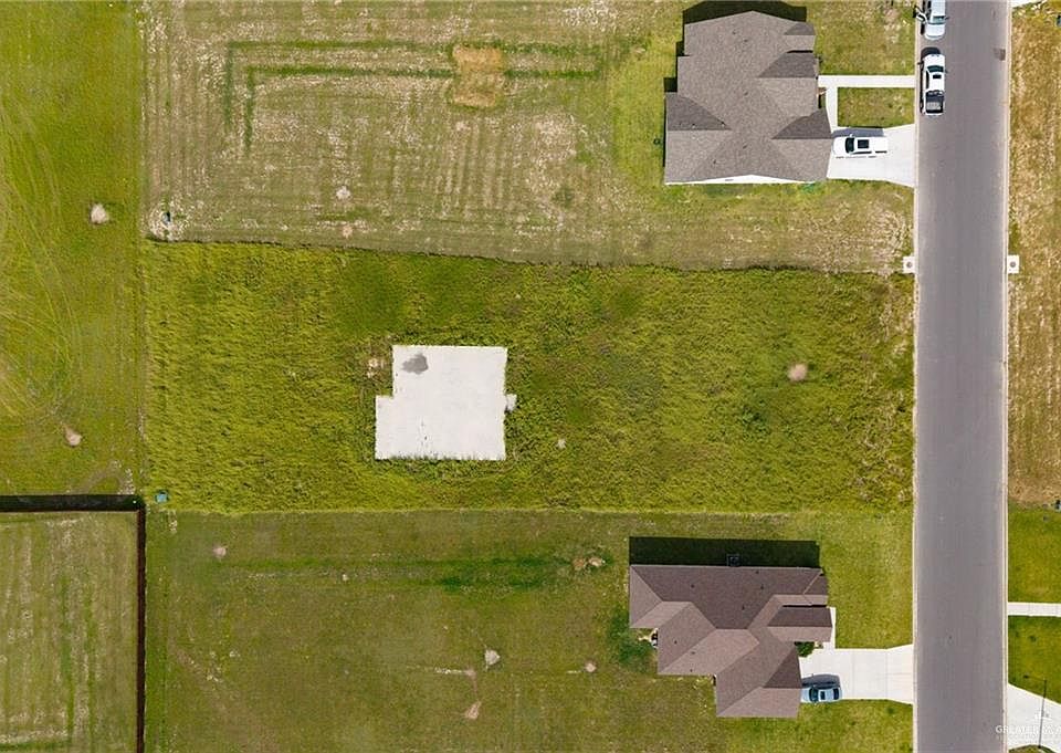 1st image of 2602 Kingdom Dr