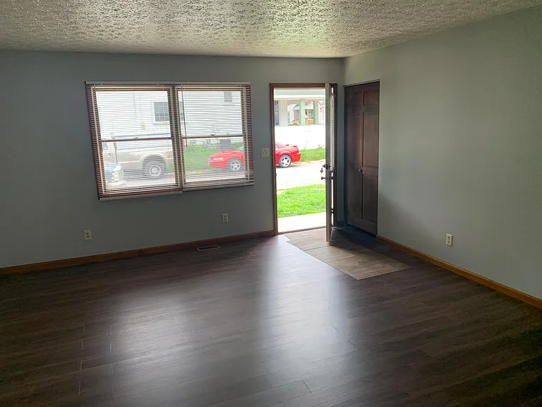 84 E Franklin Ave #84 — Photo 6