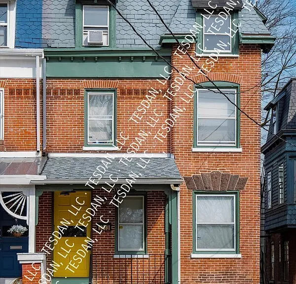 1313 W 8th St #3 — Photo 2