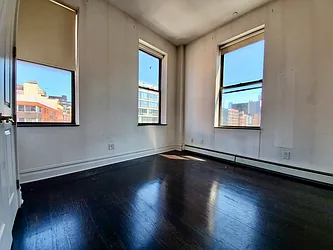 Rented by Julien Aractingi, LREB