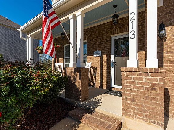 4th image of 213 Rock Dr