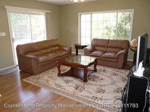 4th image of 4539 Grimsby Dr