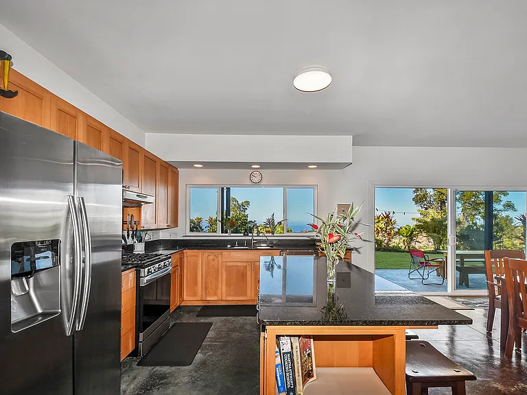 73-4599 Kukuki St — Photo 16