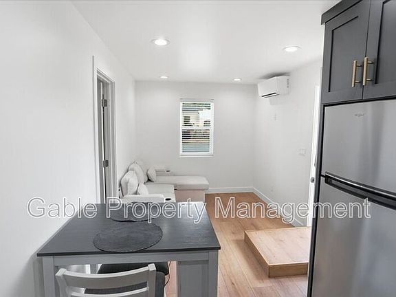 3rd image of 27453 Santa Clarita Rd #Adu