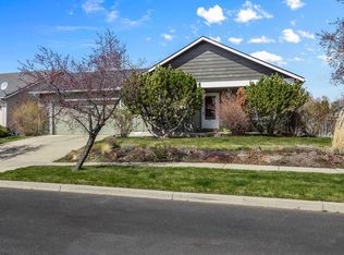 3409 SW Juniper Ave, Redmond, OR 97756
