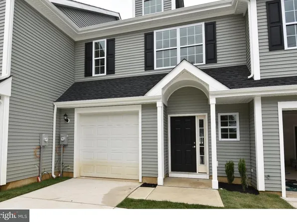 1106D Neck Rd, Burlington, NJ 08016