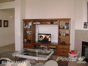 Convenient Family Room!