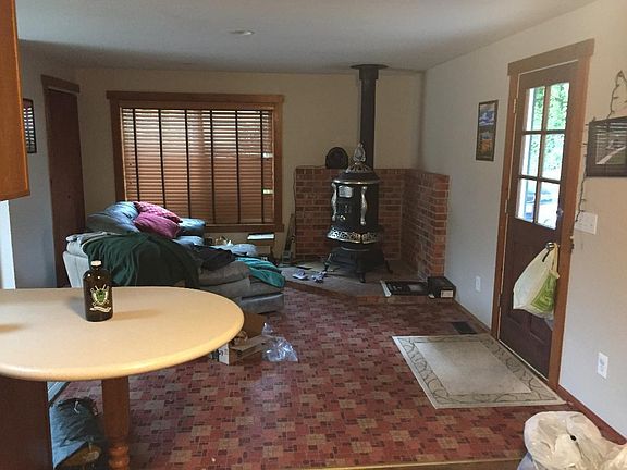 3rd image of 12415 94th Ave NE