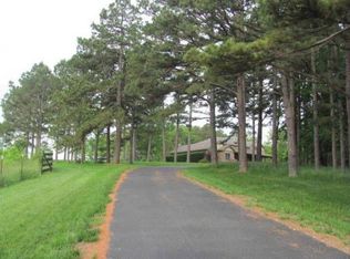 1649 Bell Crossing Rd, Mountain Grove, MO 65711