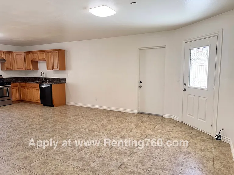 8650 Abeland Rd — Photo 2